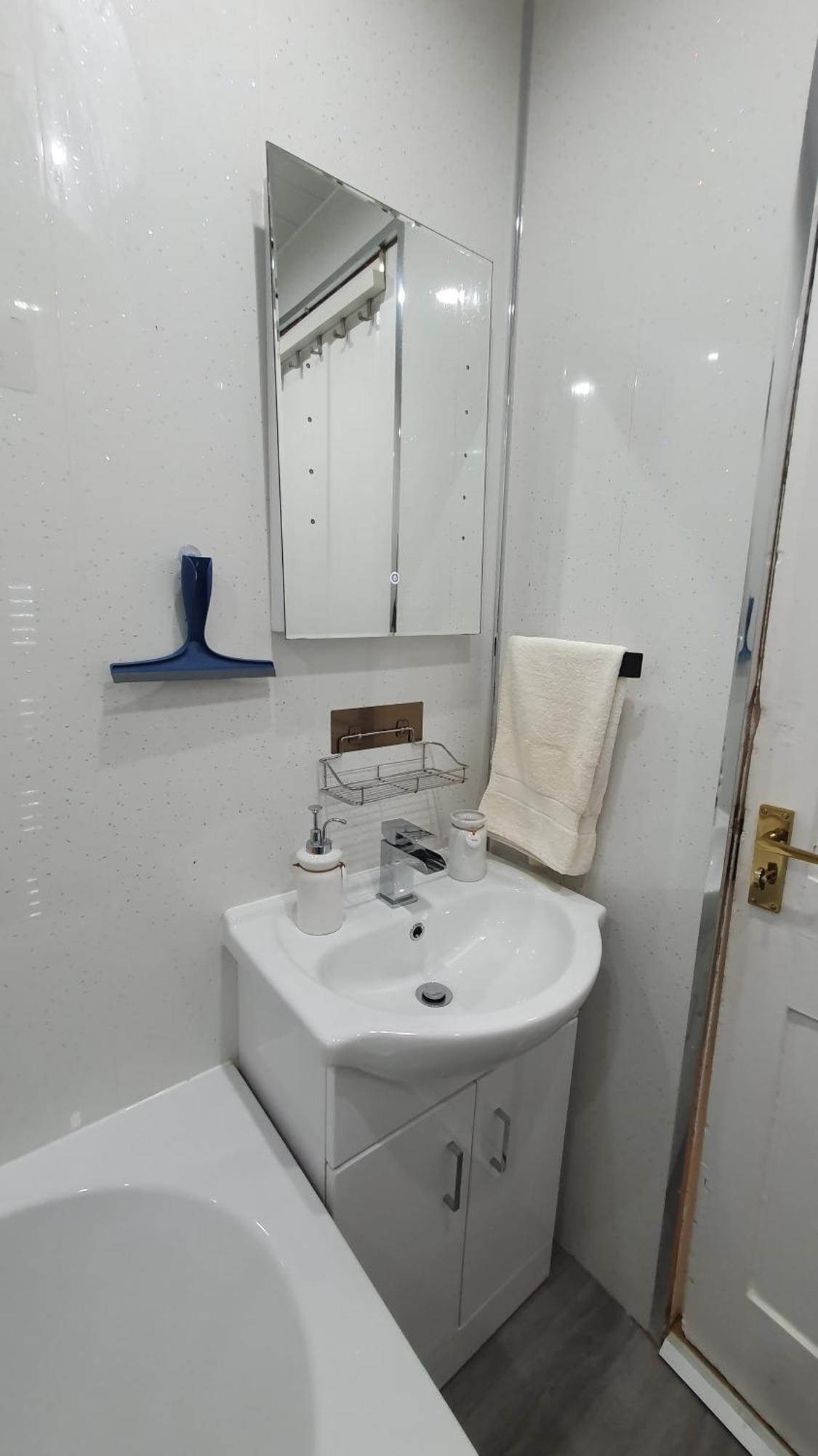 Beautiful Ground Floor Flat Near Haymarket Edinburgh Exterior photo